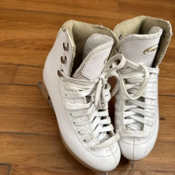 GAM Youth Girls Ice Skates White Size 1 - Picture 3 of 11